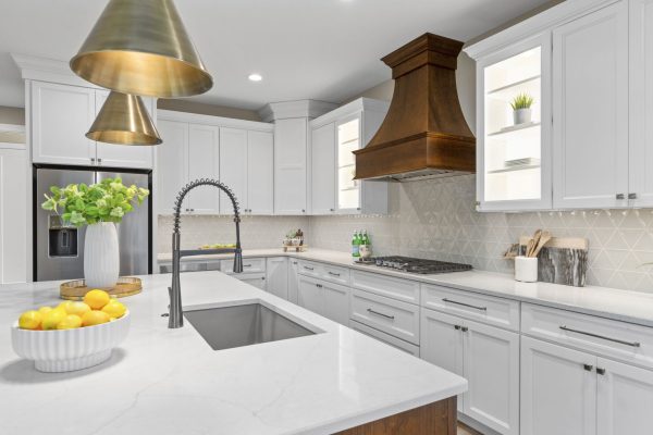 Wyndham Kitchen - 1.5 Story House Plans in MO