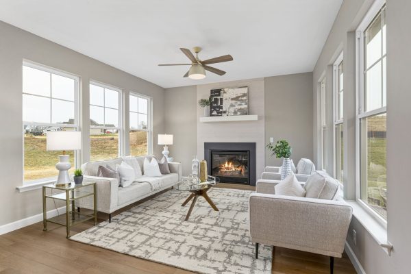 Wyndham Hearth Room - 1.5 Story House Plans in MO