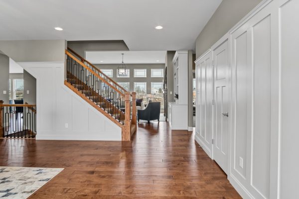 Wyndham Entry - 1.5 Story House Plans in MO