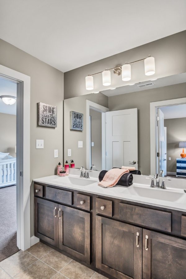Wyndham Full Bath - 1.5 Story House Plans in MO
