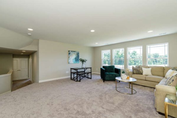 Glenhurst II Bonus Room - 1.5 Story House Plans in MO