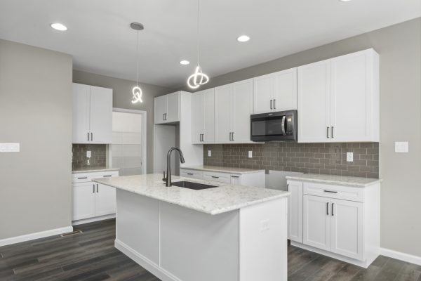 Waverly Kitchen - 1.5 Story House Plans in MO