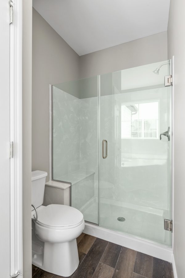 Waverly Primary Ensuite - 1.5 Story House Plans in MO