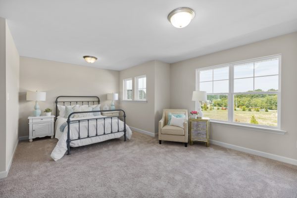 Parkview II Guest Bed - 1.5 Story House Plans in MO