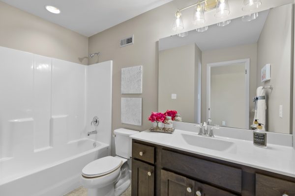 Parkview II Full Bath - 1.5 Story House Plans in MO
